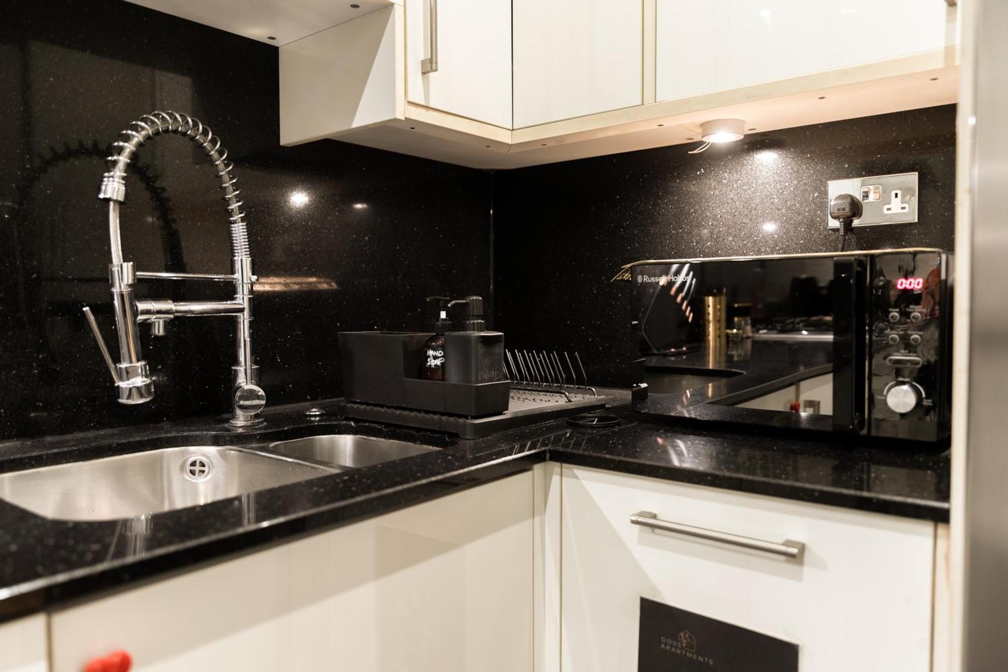 Luxury Apartment In Central London Near Big Ben, Buckingham Palace And London Eye エクステリア 写真