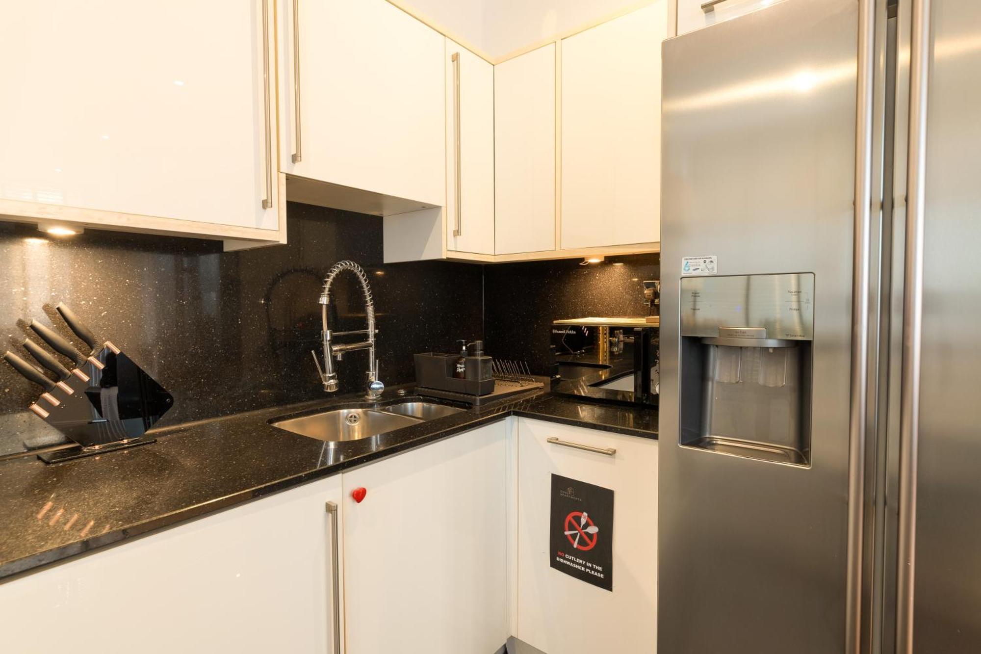 Luxury Apartment In Central London Near Big Ben, Buckingham Palace And London Eye エクステリア 写真